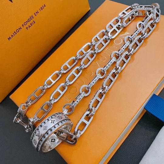 LV Necklace 11lyh565